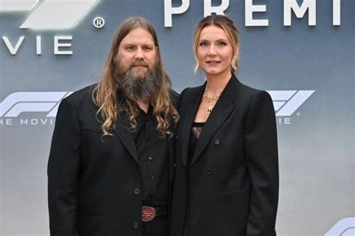 
Is Chris Stapleton Wife Really Pregnant Again In 2022 As The Couple Keeps Joking About Having More Babies 