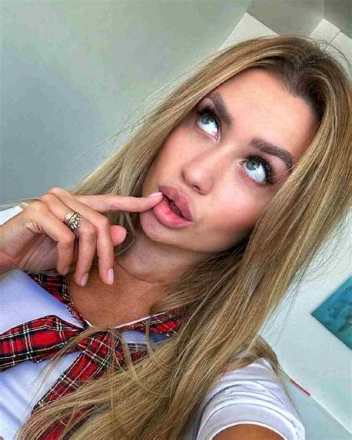 
Vic Michaelis Height, Weight, Net Worth, Age, Birthday, Wikipedia, Who, Instagram, Biography 